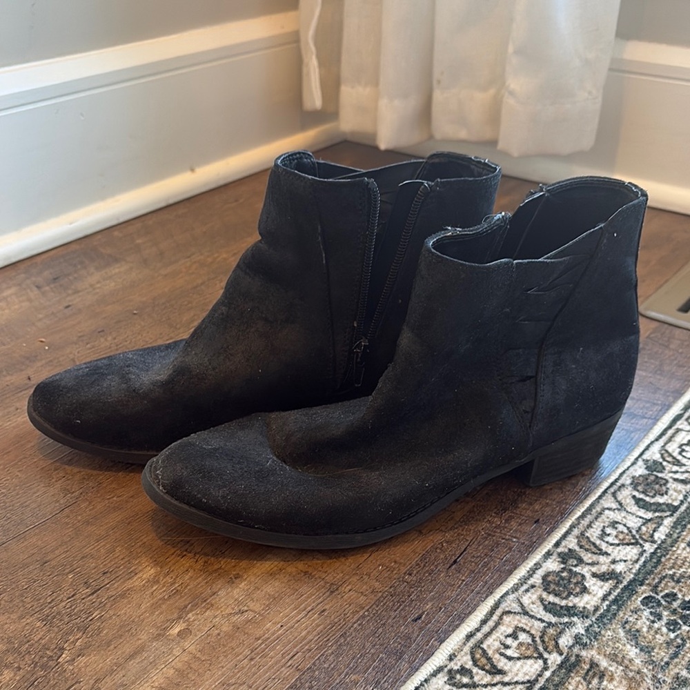Black Ankle Boots